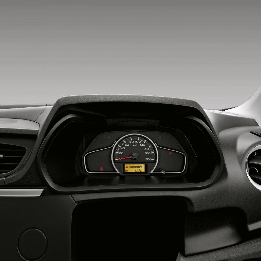 Панель приборов Maruti-Suzuki Alto 800 2019 года  (фото 3 из 7)